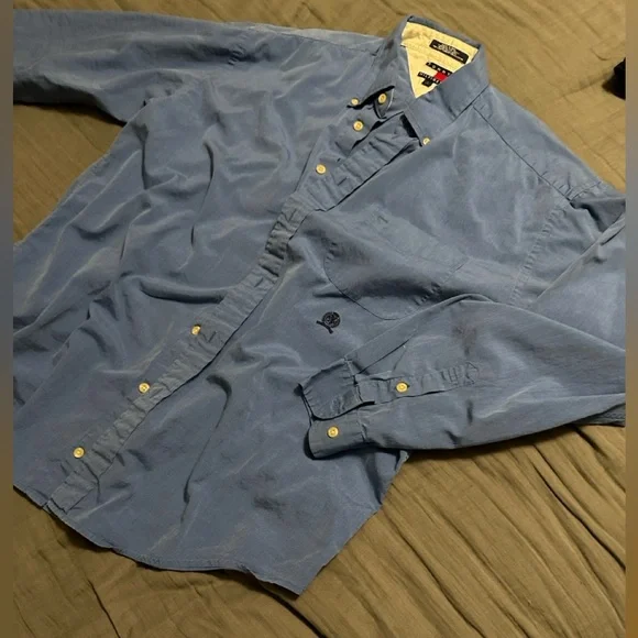 Tommy Hilfiger  Blue Button-Down Shirt Size L EUC - Picture 7 of 7